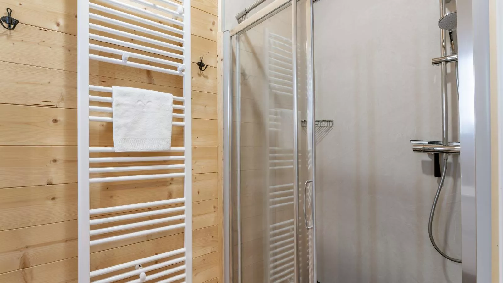 Rattendorf 14A-Badezimmer