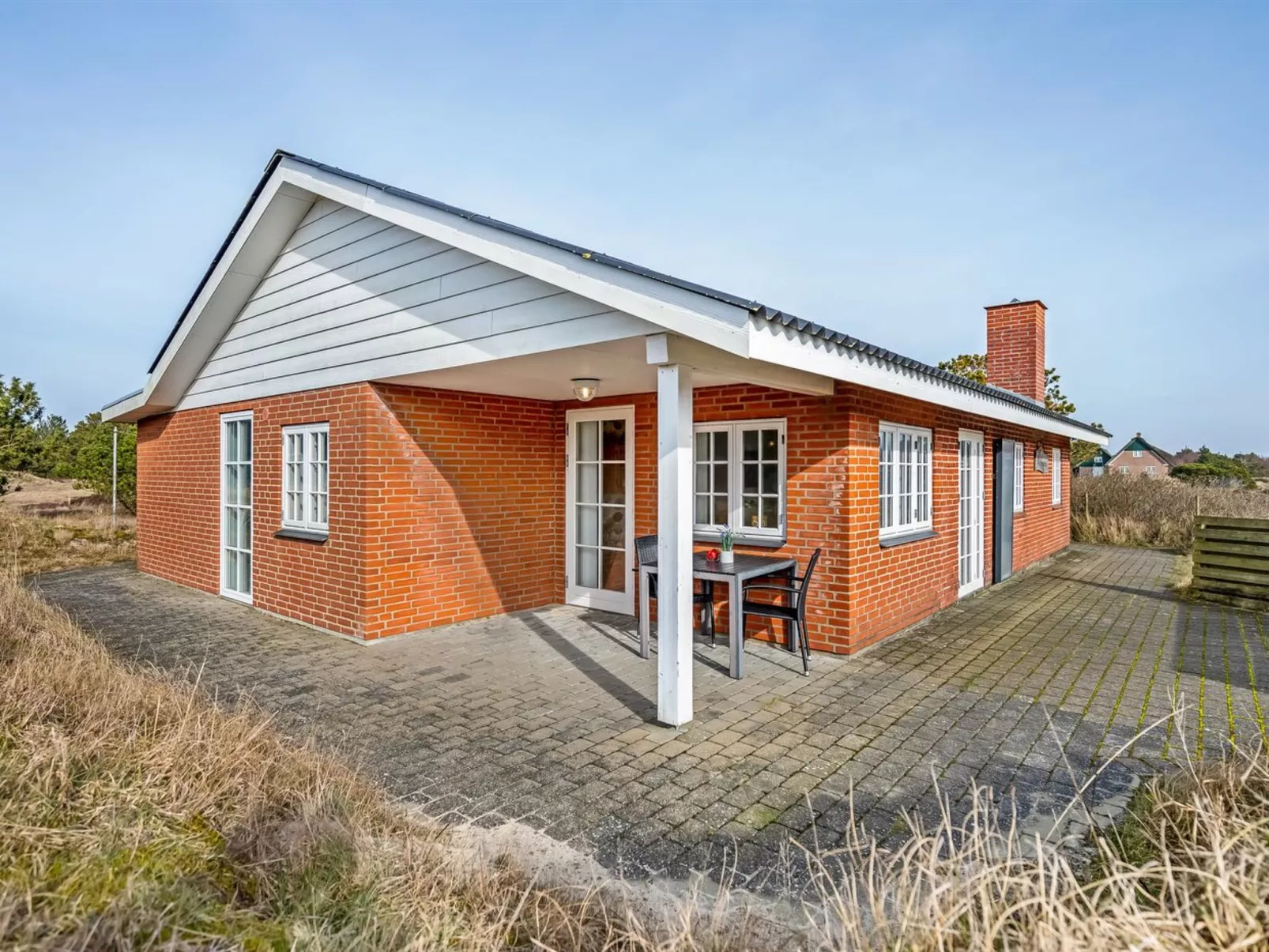 "Uddi" - 1.3km from the sea-Draußen