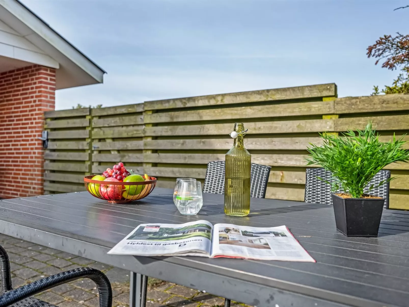 "Uddi" - 1.3km from the sea-Draußen