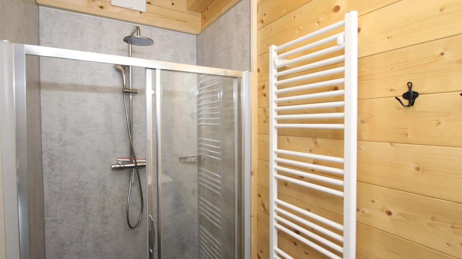 Rattendorf 21A-Badezimmer