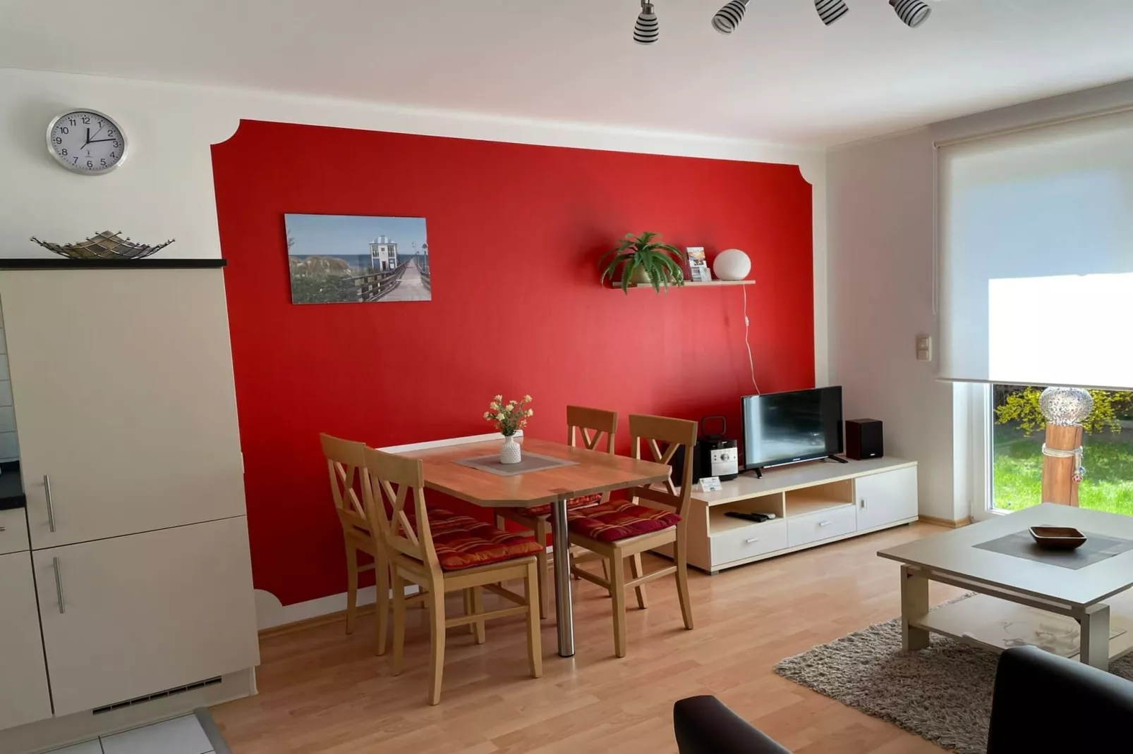 Doppelhaushälfte rechts-Dining room