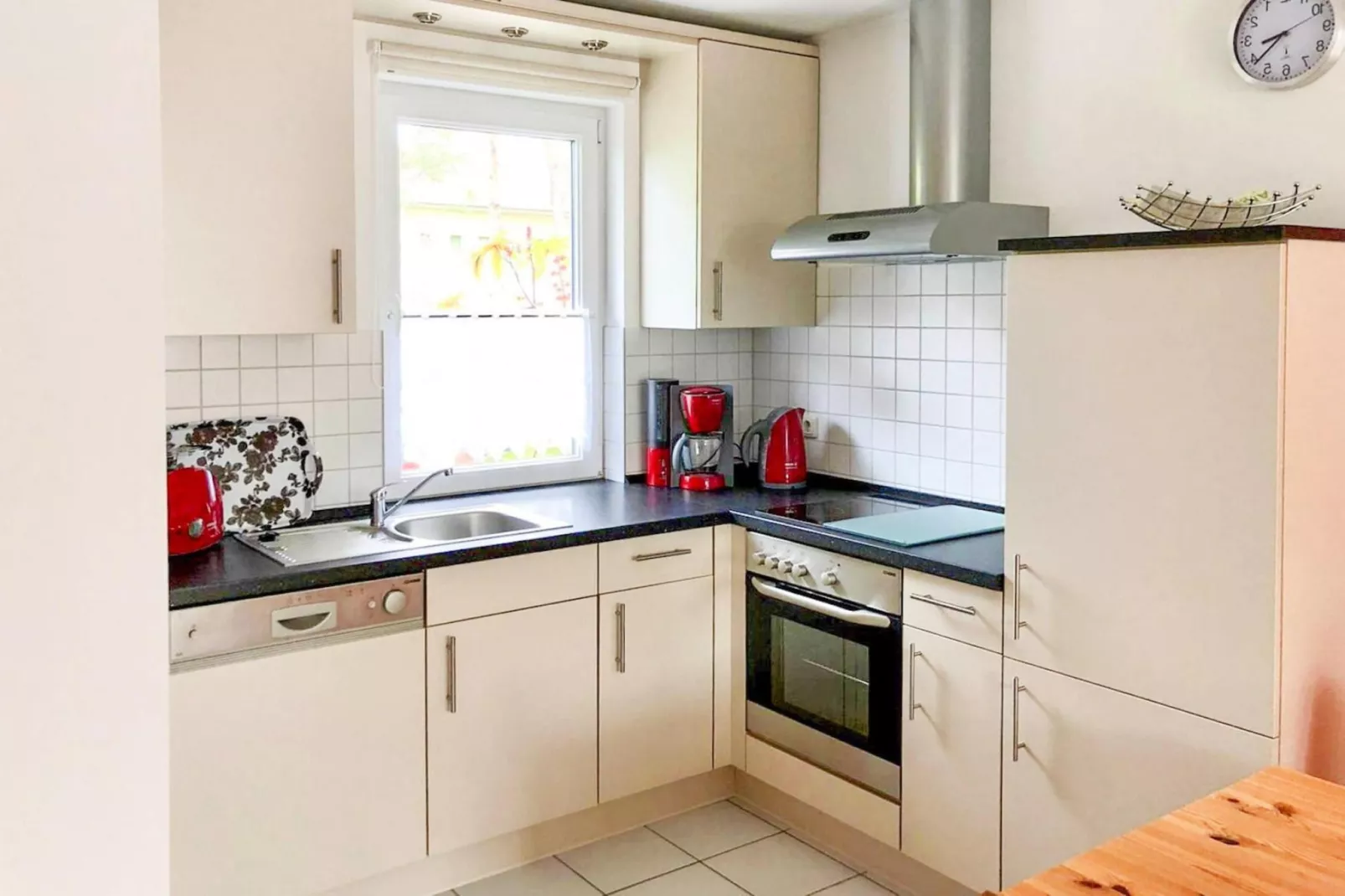 Doppelhaushälfte rechts-Kitchen