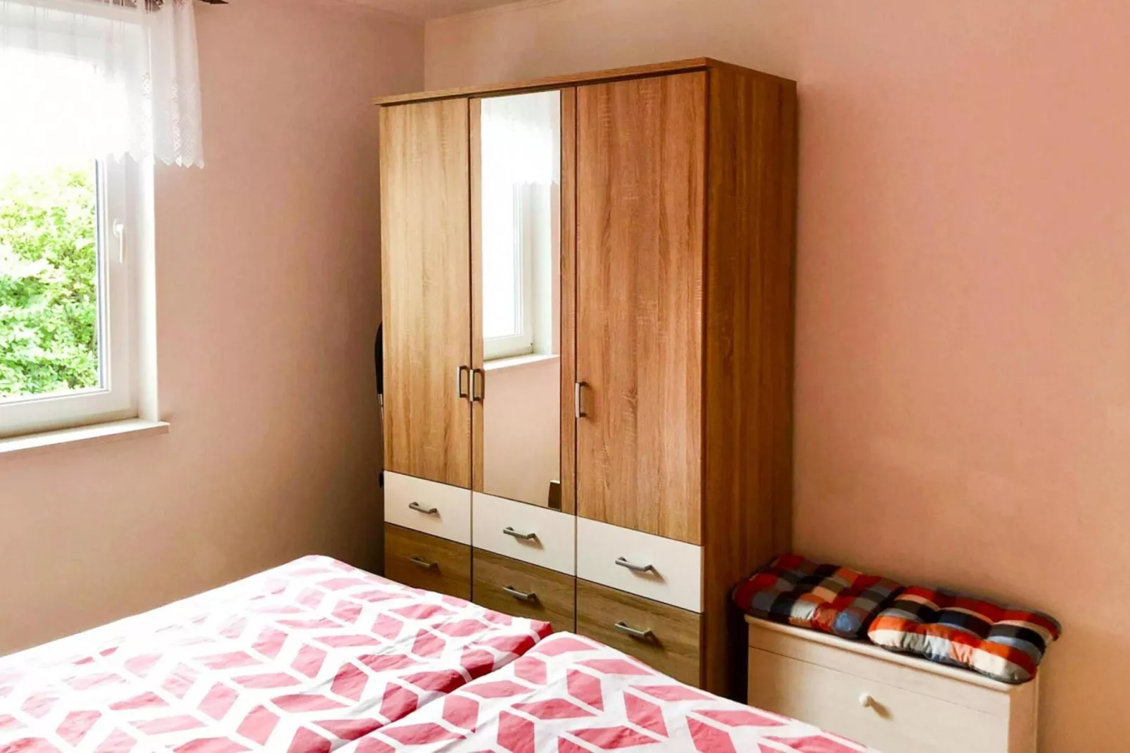 Doppelhaushälfte rechts-Bedroom