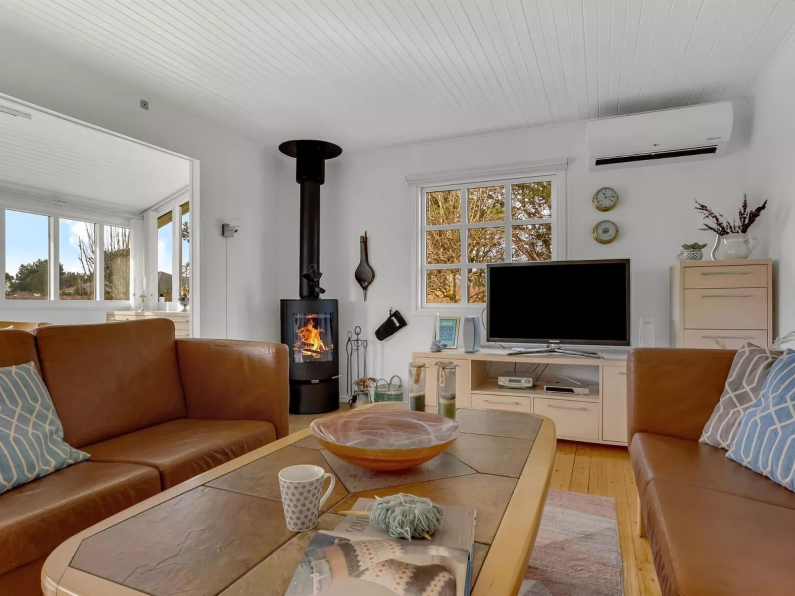 "Andrine" - 100m from the sea-Drinnen