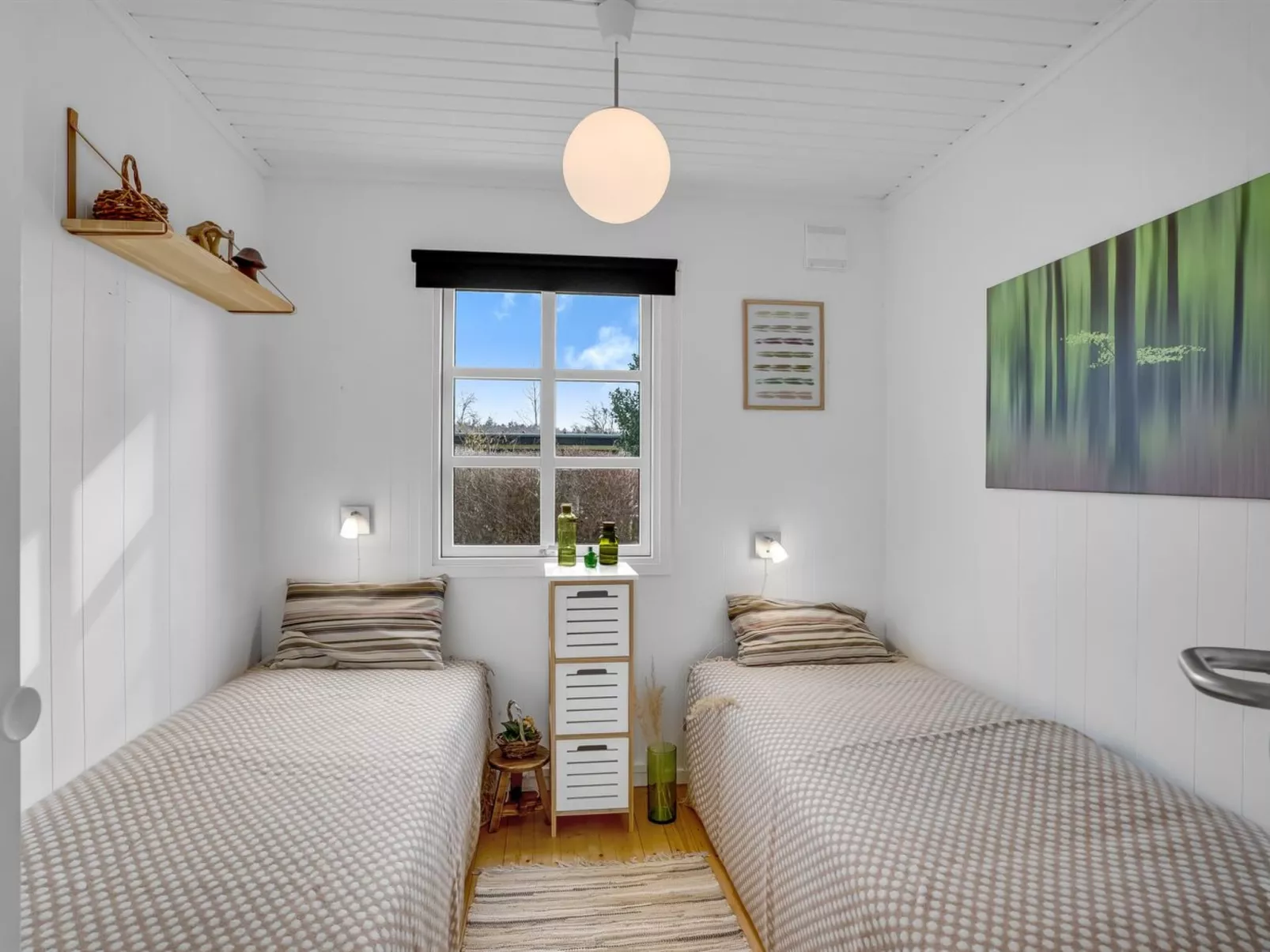 "Andrine" - 100m from the sea-Drinnen