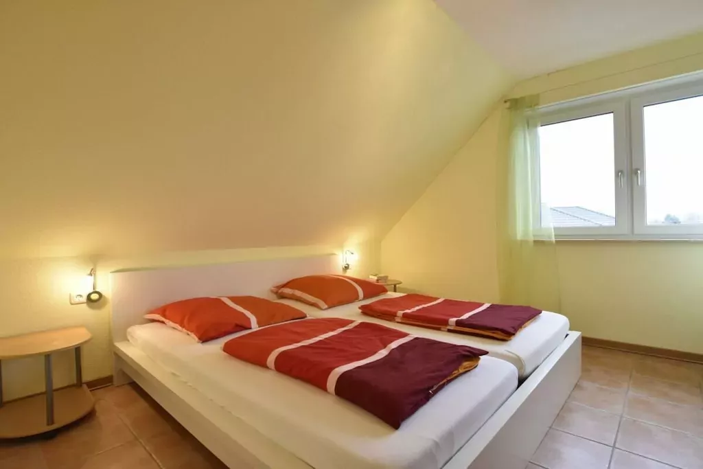 264415-Nicht getaggt