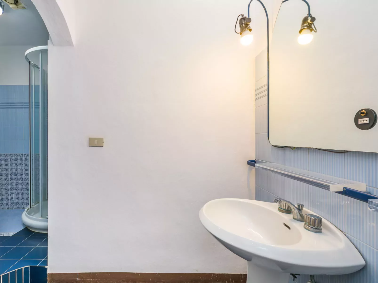 Fattoria Petraglia-Inside