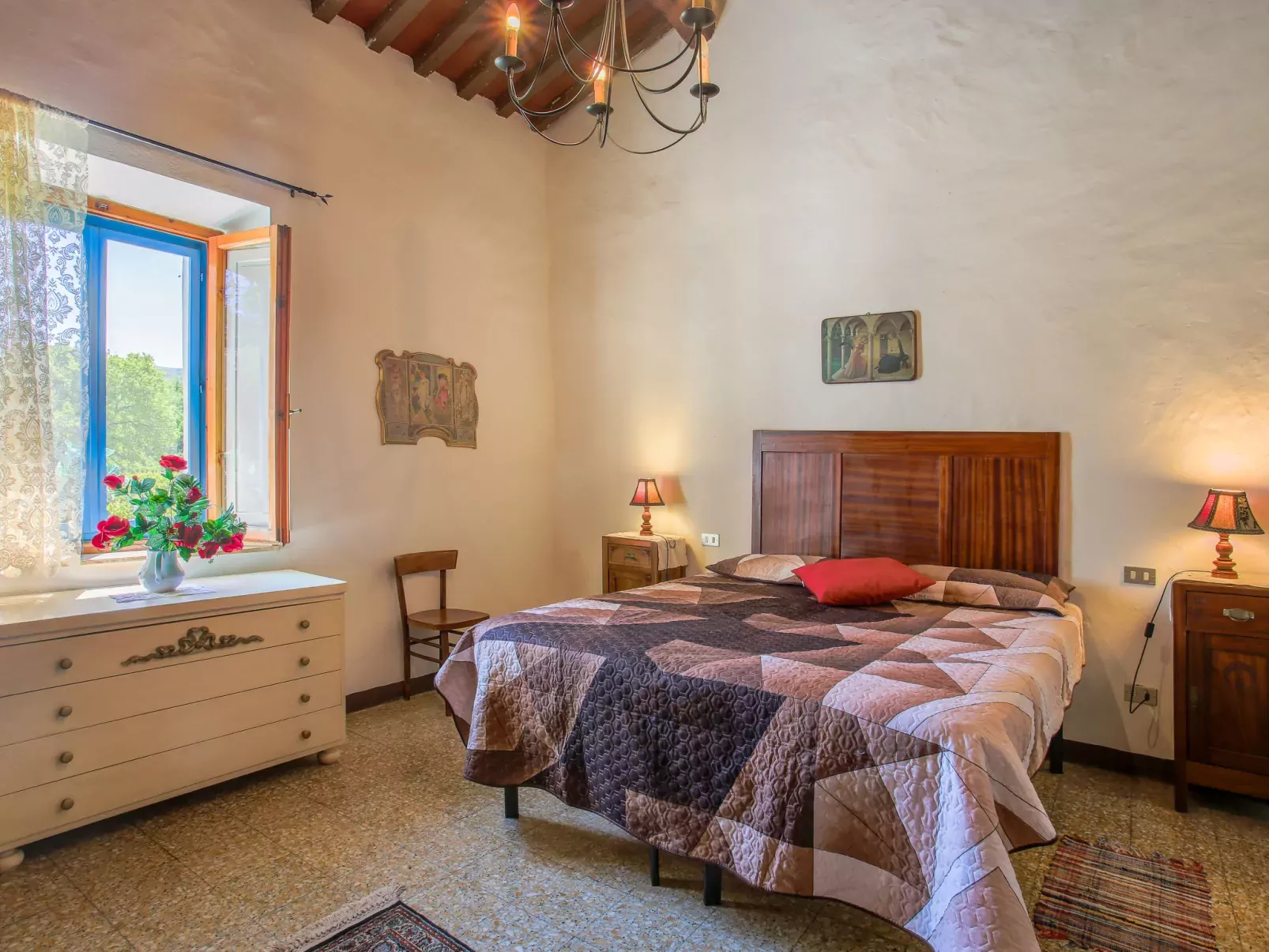 Fattoria Petraglia-Inside