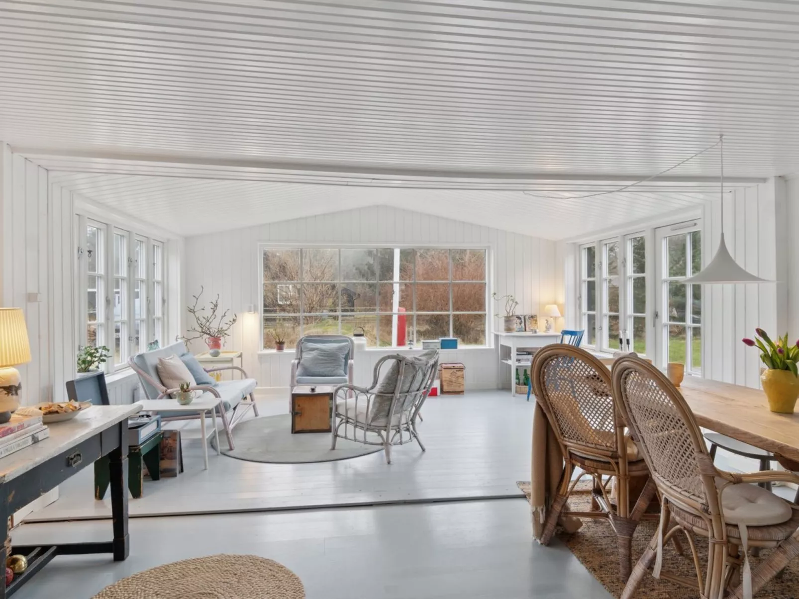 "Bodwar" - 1.2km from the sea-Drinnen