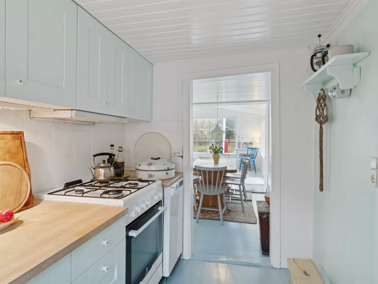 "Bodwar" - 1.2km from the sea-Drinnen