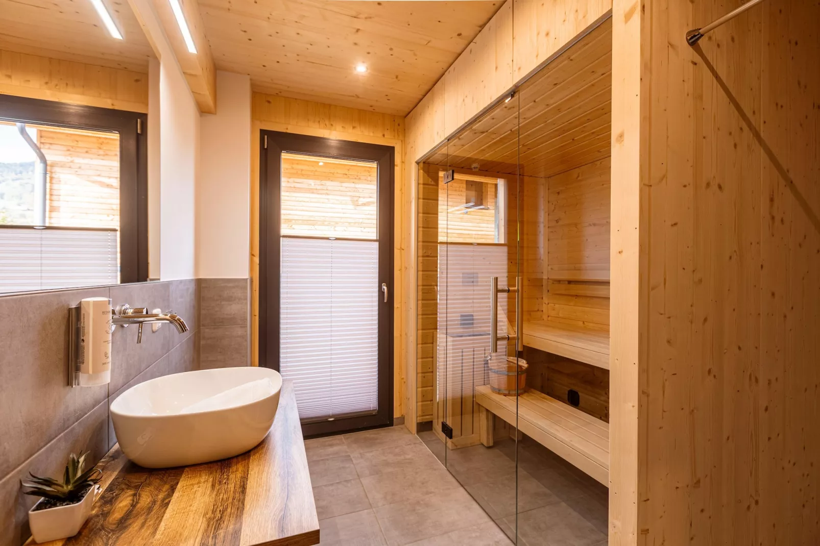 Kreischberg Pool Villen 6a-Badezimmer