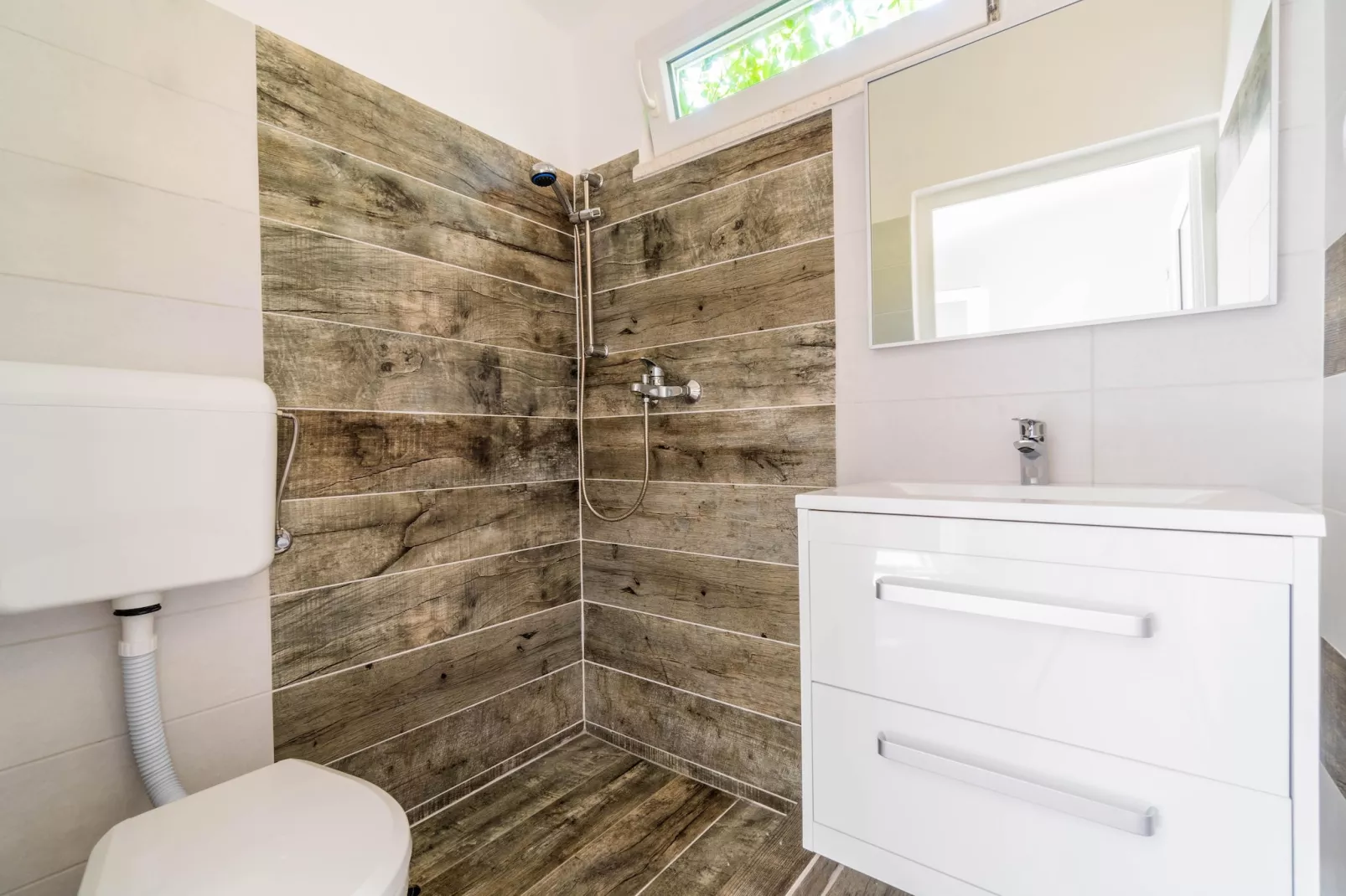 Villa Ostone-Bathroom