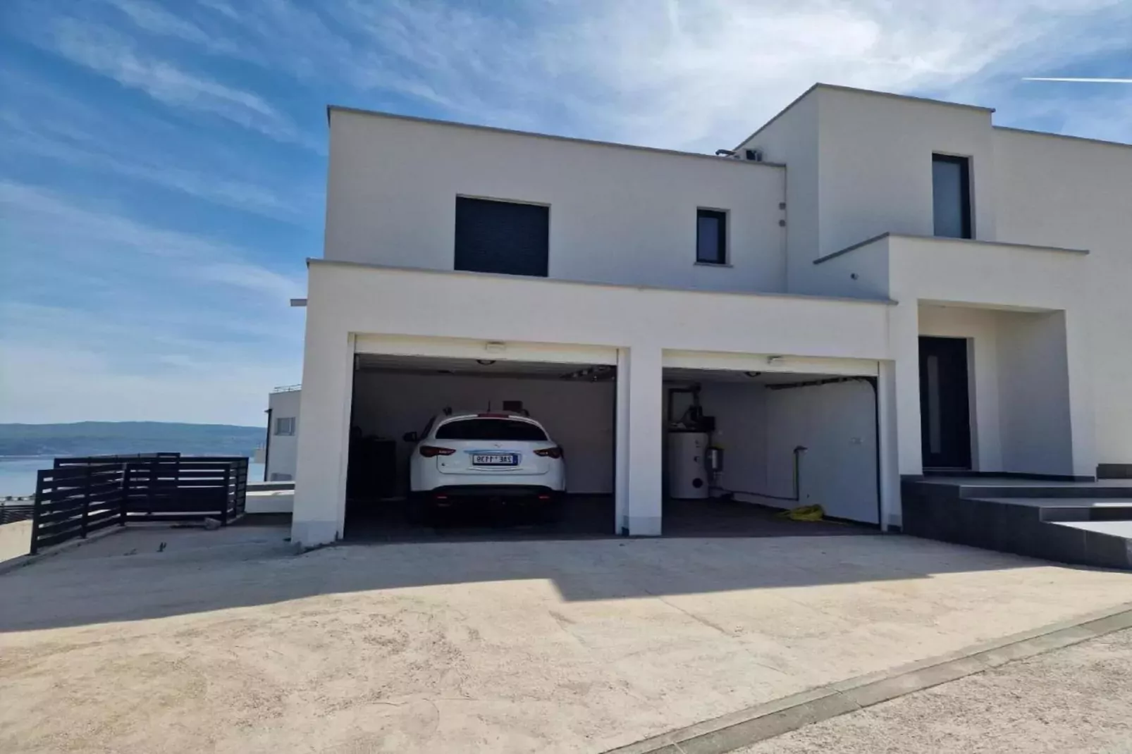 Villa V-Exterior summer