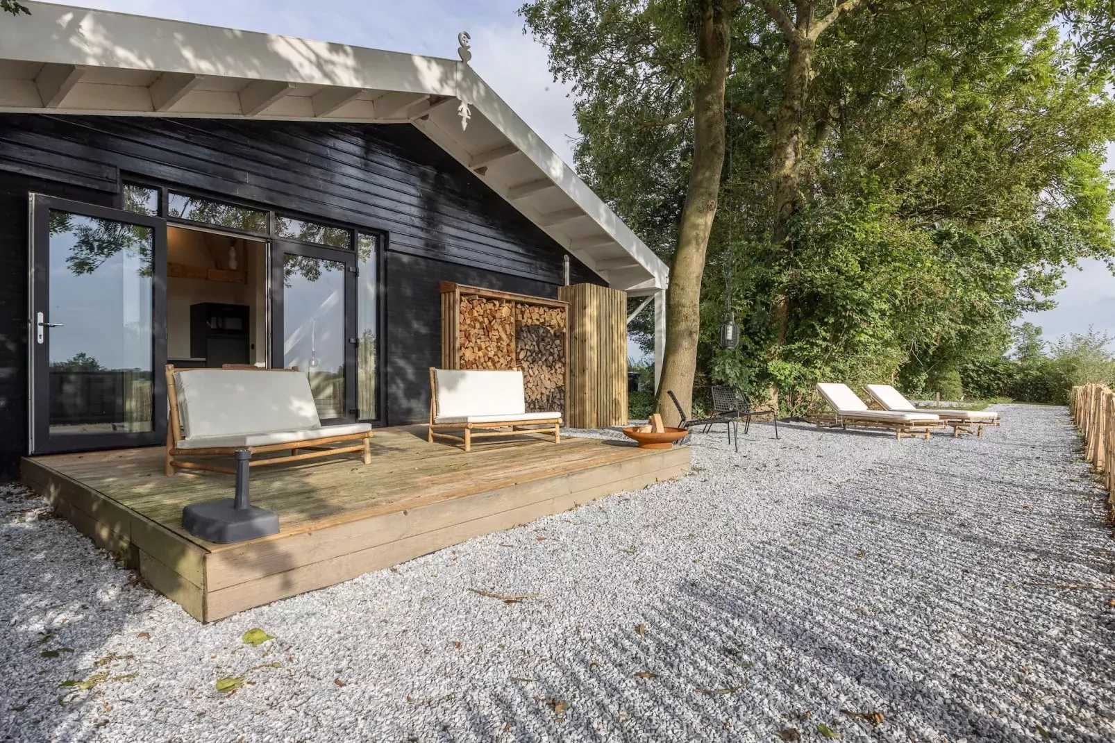 Het Hofje Gapinge-Exterior summer