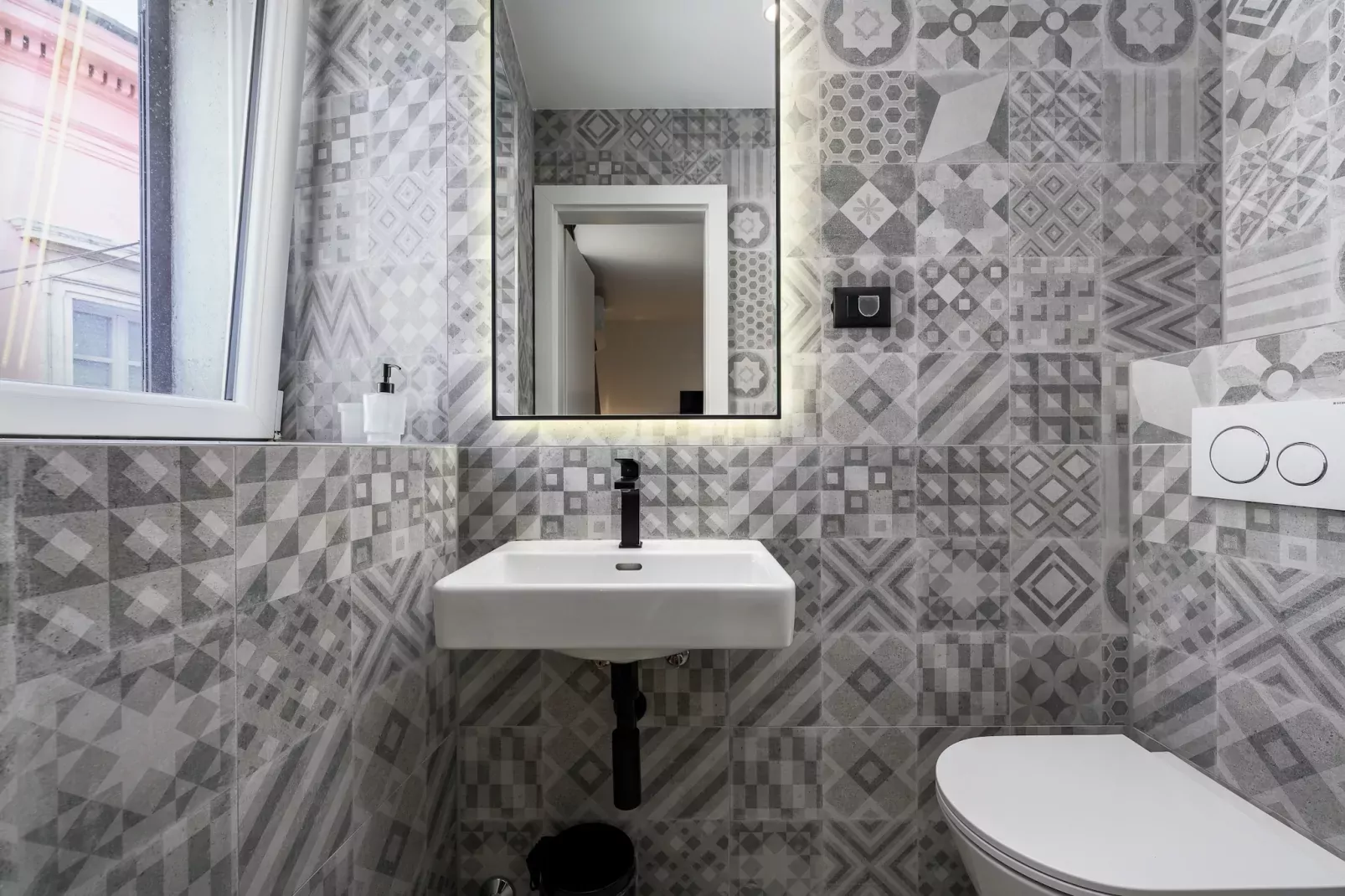 Exclusive Rooms Porto II-Bathroom
