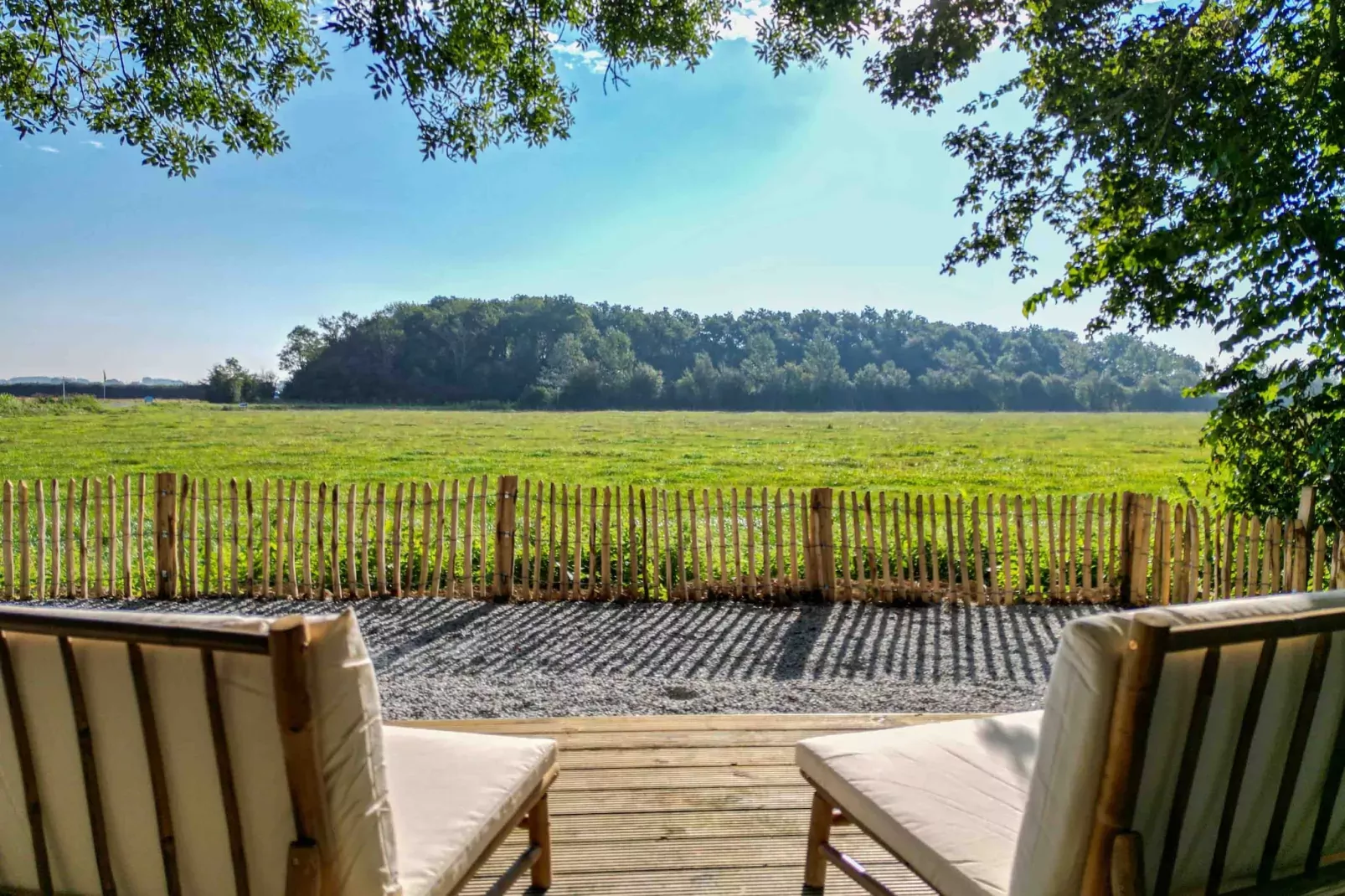 Het Hofje Gapinge-View summer