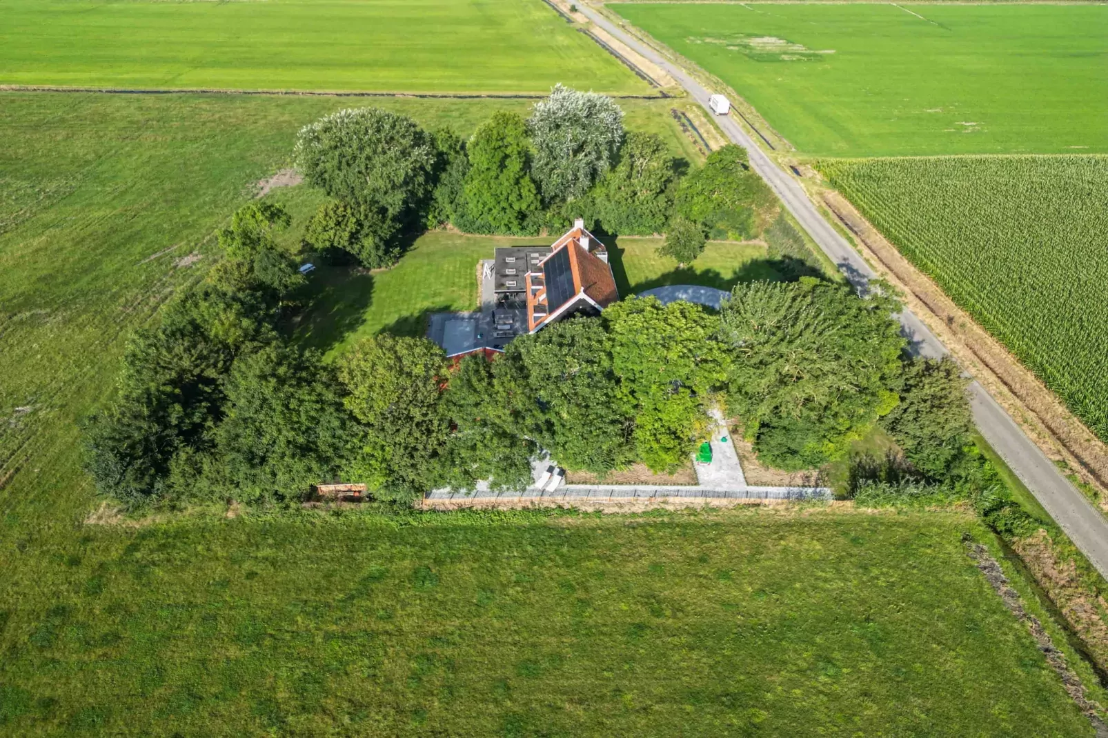 Het Hofje Gapinge-Areas summer 1km