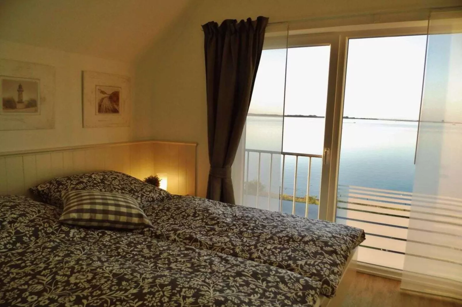 230401-Bedroom