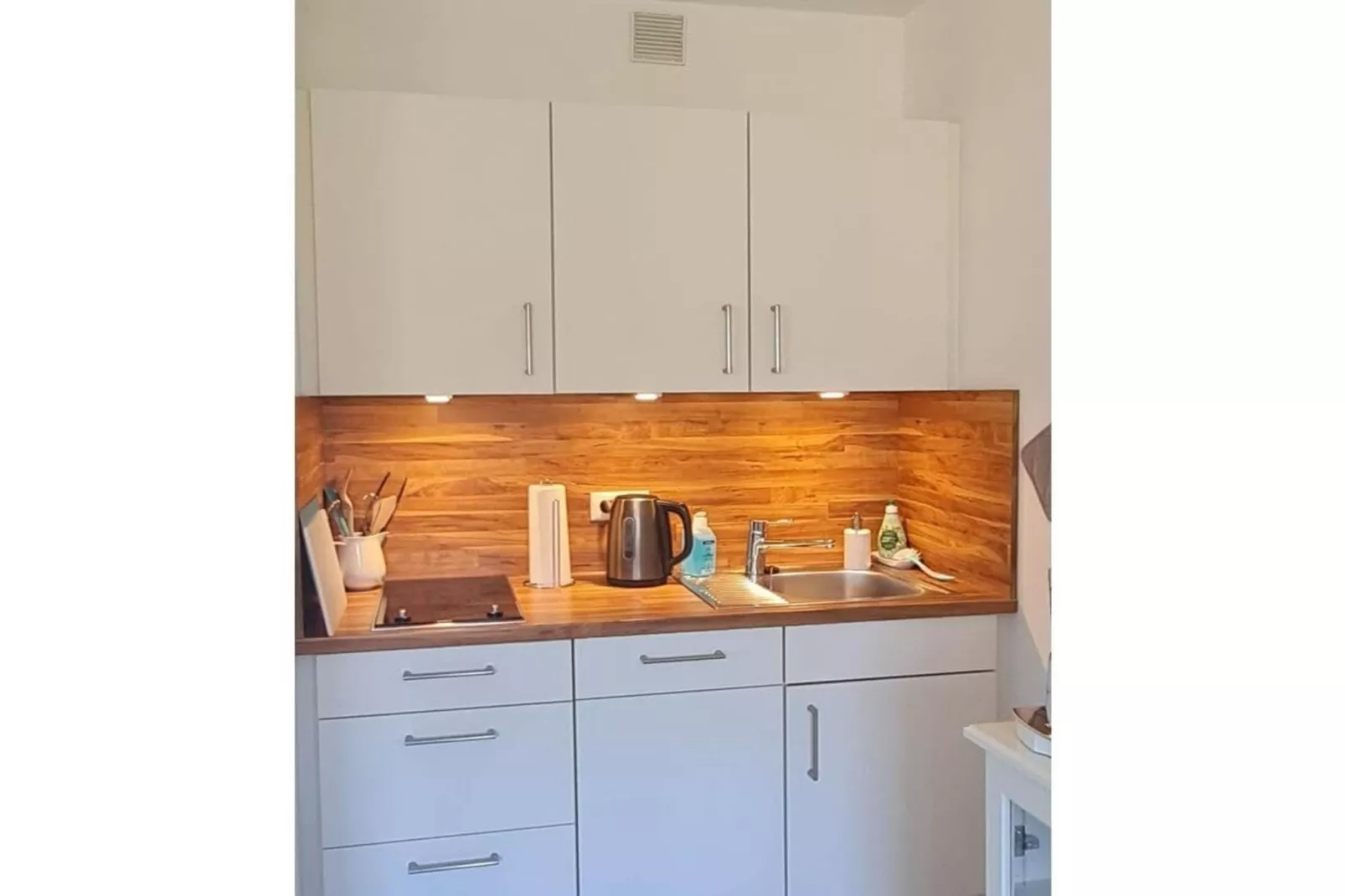393310-Kitchen