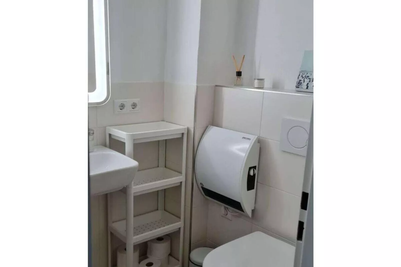 393310-Bathroom