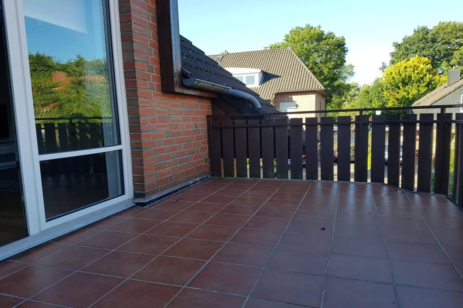 236321-Terrace balcony