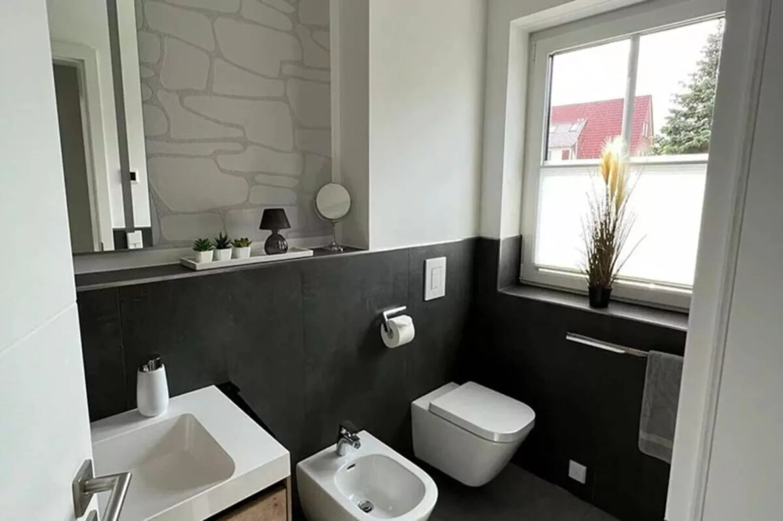504108-Bathroom