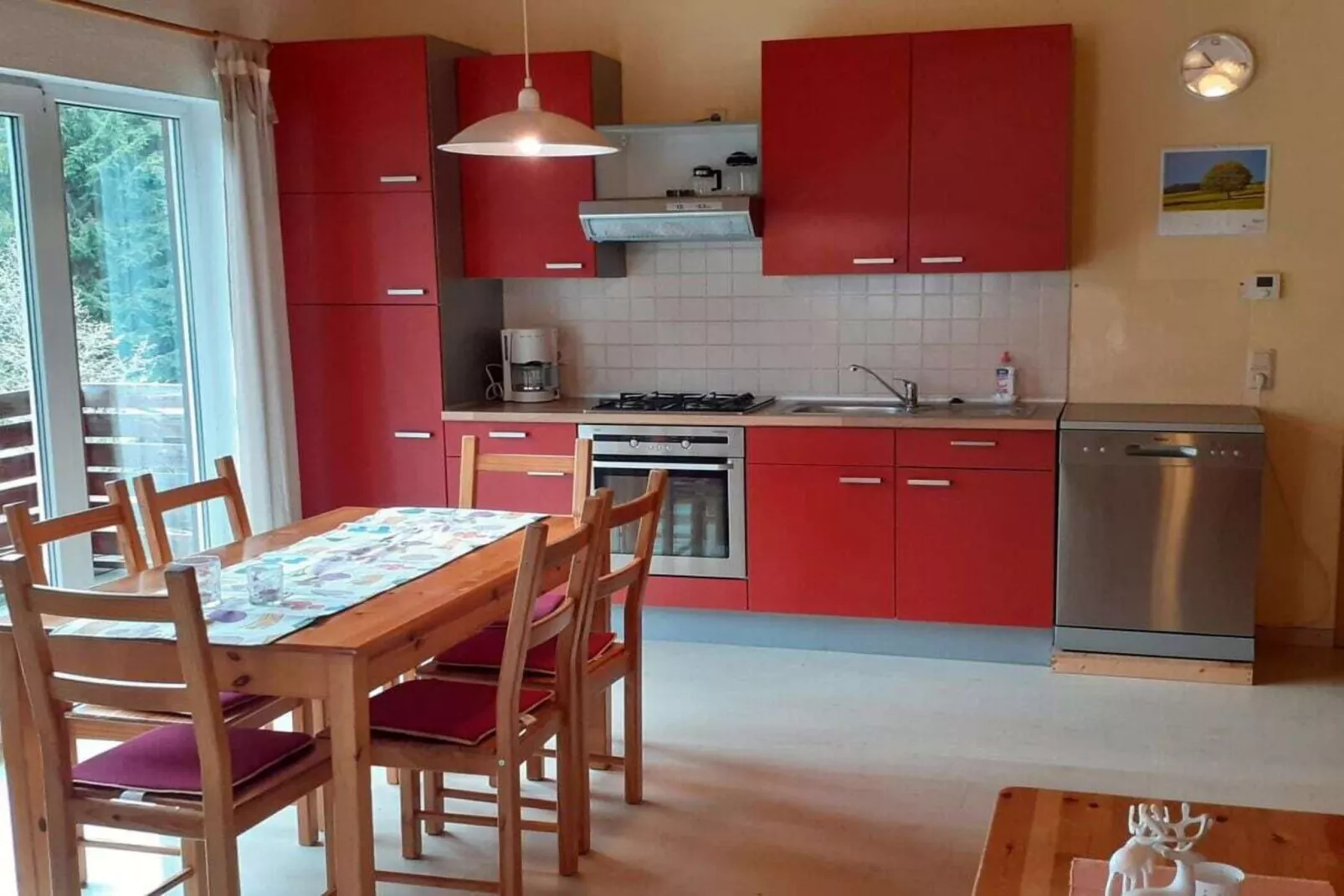 51776-Kitchen