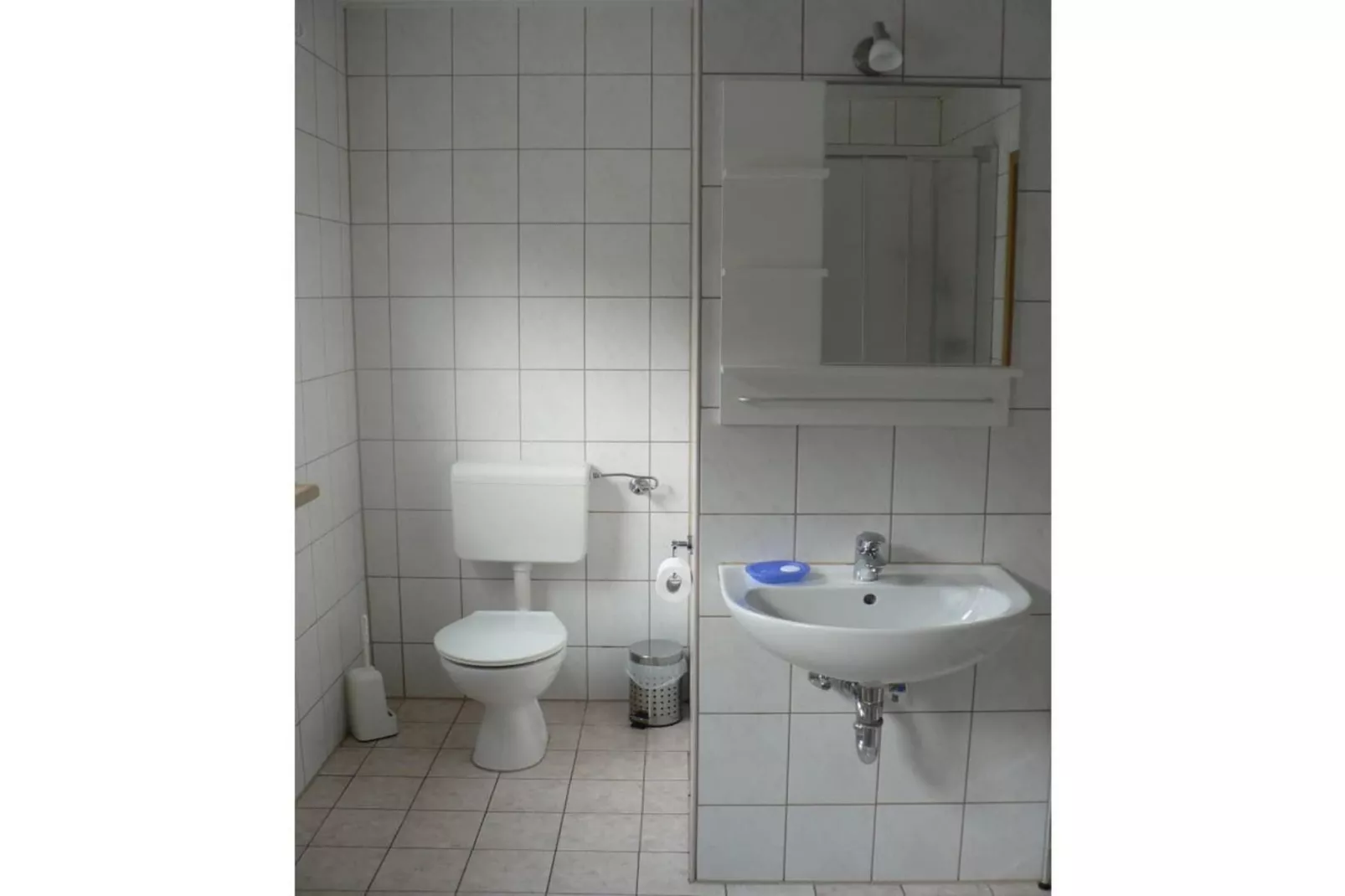 51776-Bathroom
