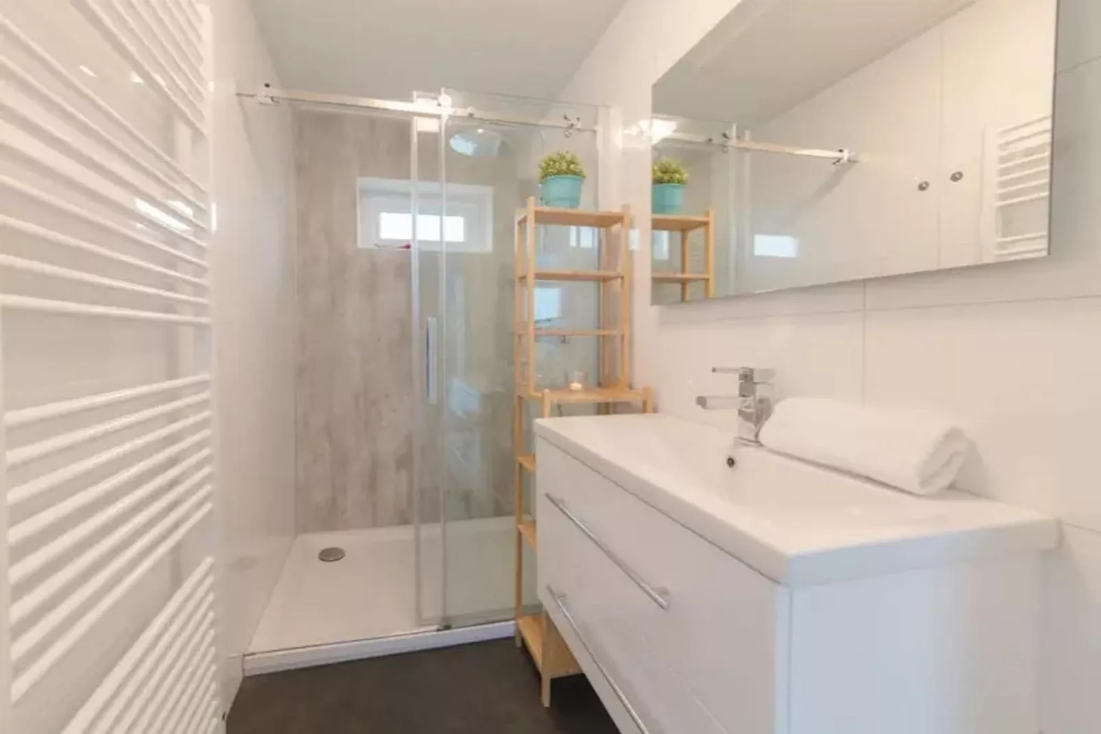 Water Resort Oosterschelde 18A-Salle de bain