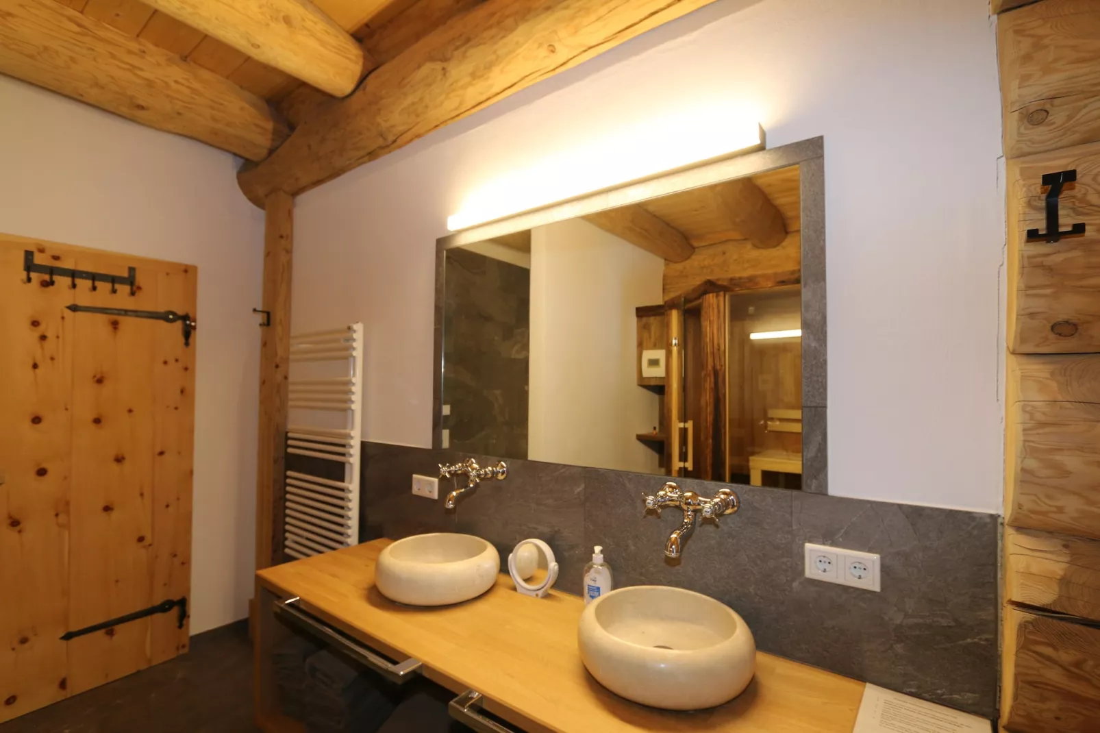 Jagahütte Bramberg-Bathroom