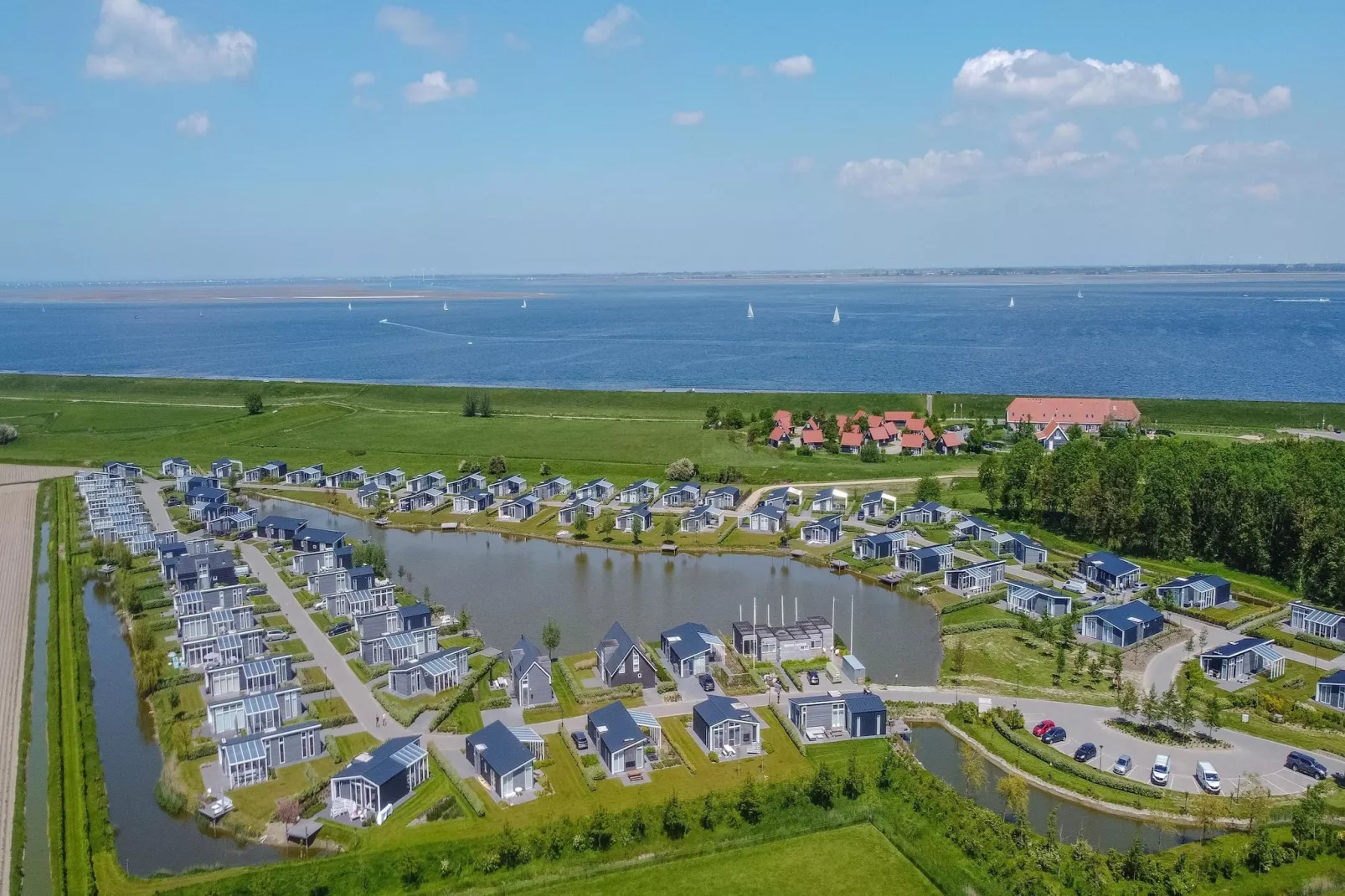 Water Resort Oosterschelde 18A-Zones d'été à 1 km