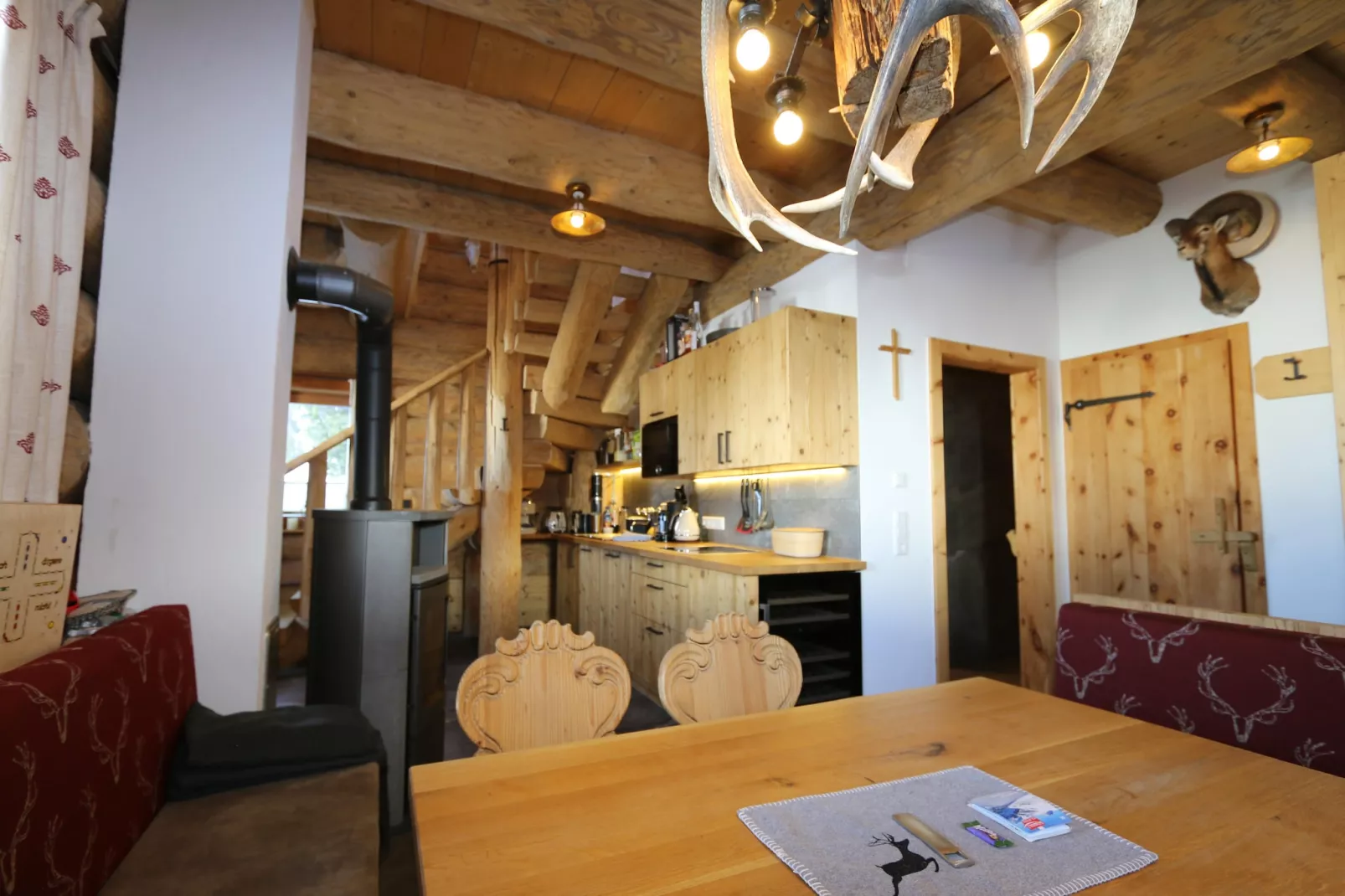 Jagahütte Bramberg-Dining room