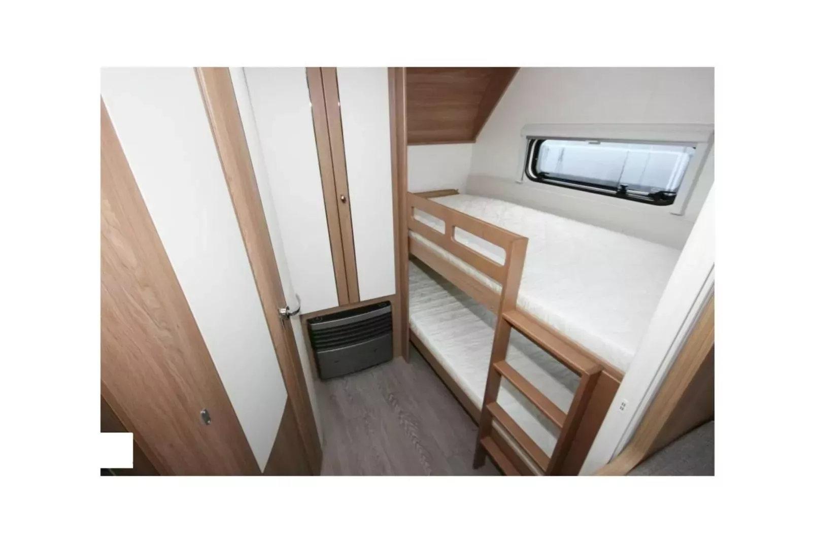 274887-Bedroom