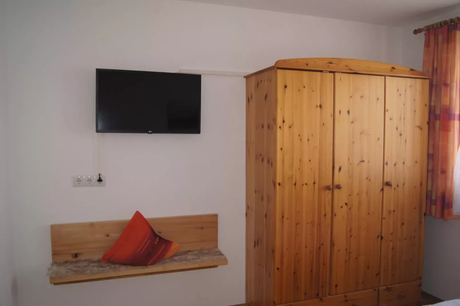 Ferienwohnung Ramona-Bedroom