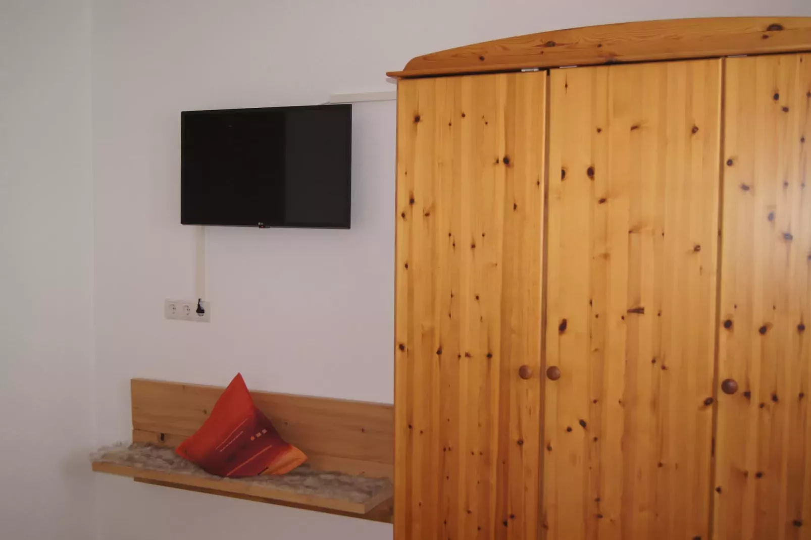 Ferienwohnung Ramona-Bedroom