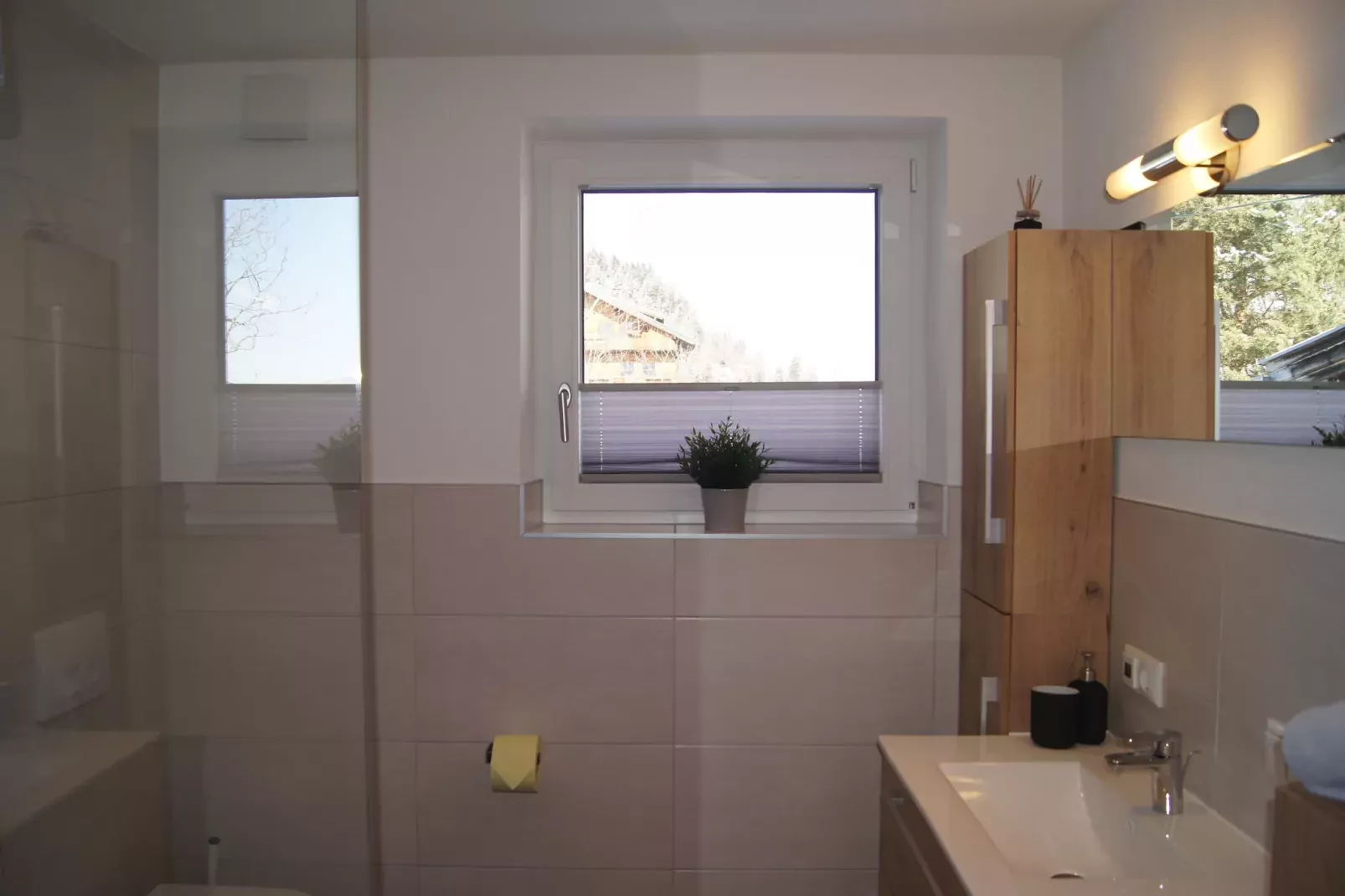 Ferienwohnung Ramona-Bathroom
