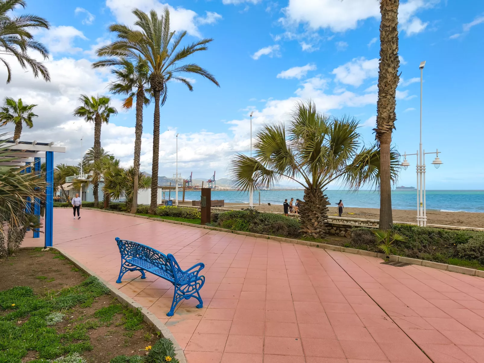 Malaga Pacifico-Outside