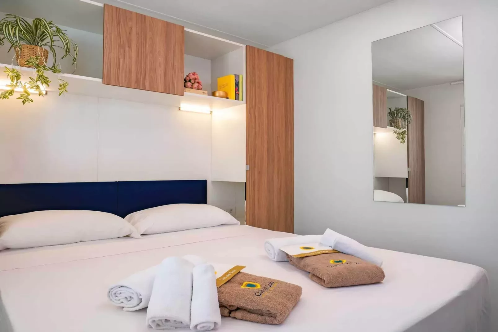 Rimini Family Village Viserba Rimini - Lodge Deluxe 4 plus 1 pax-Schlafzimmer