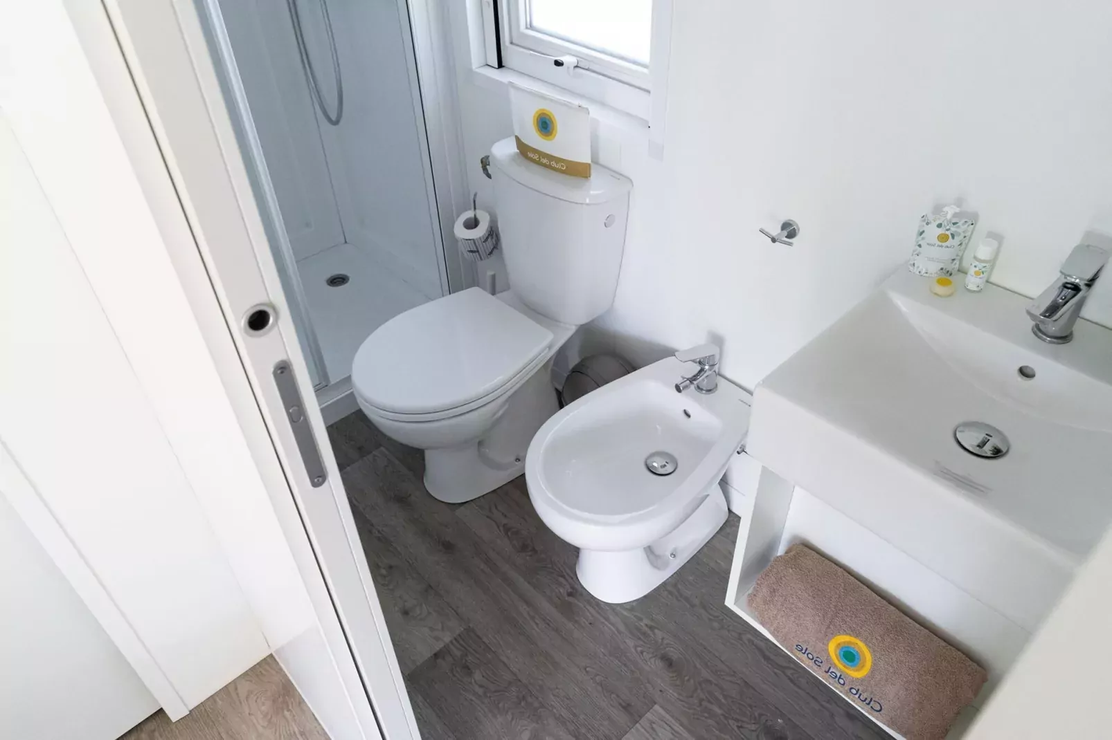 Rimini Family Village Viserba Rimini - Lodge Deluxe 4 plus 1 pax-Badezimmer