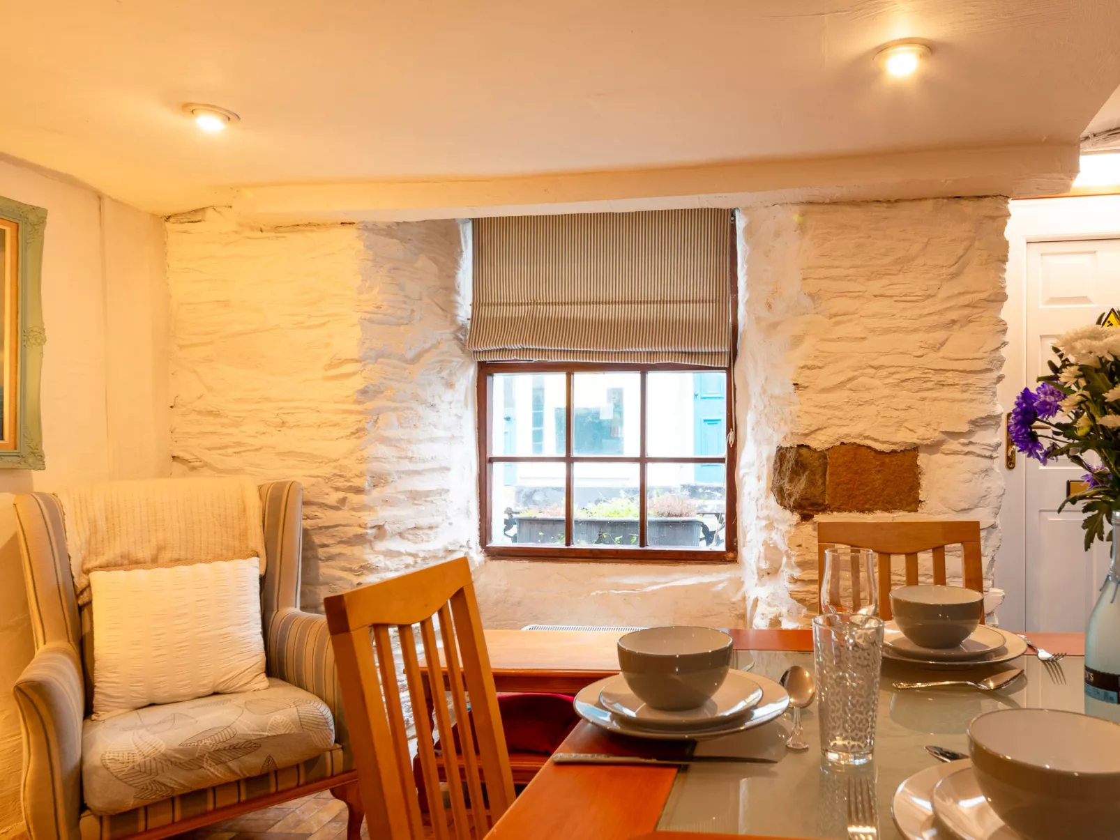 Kips Cottage-Inside