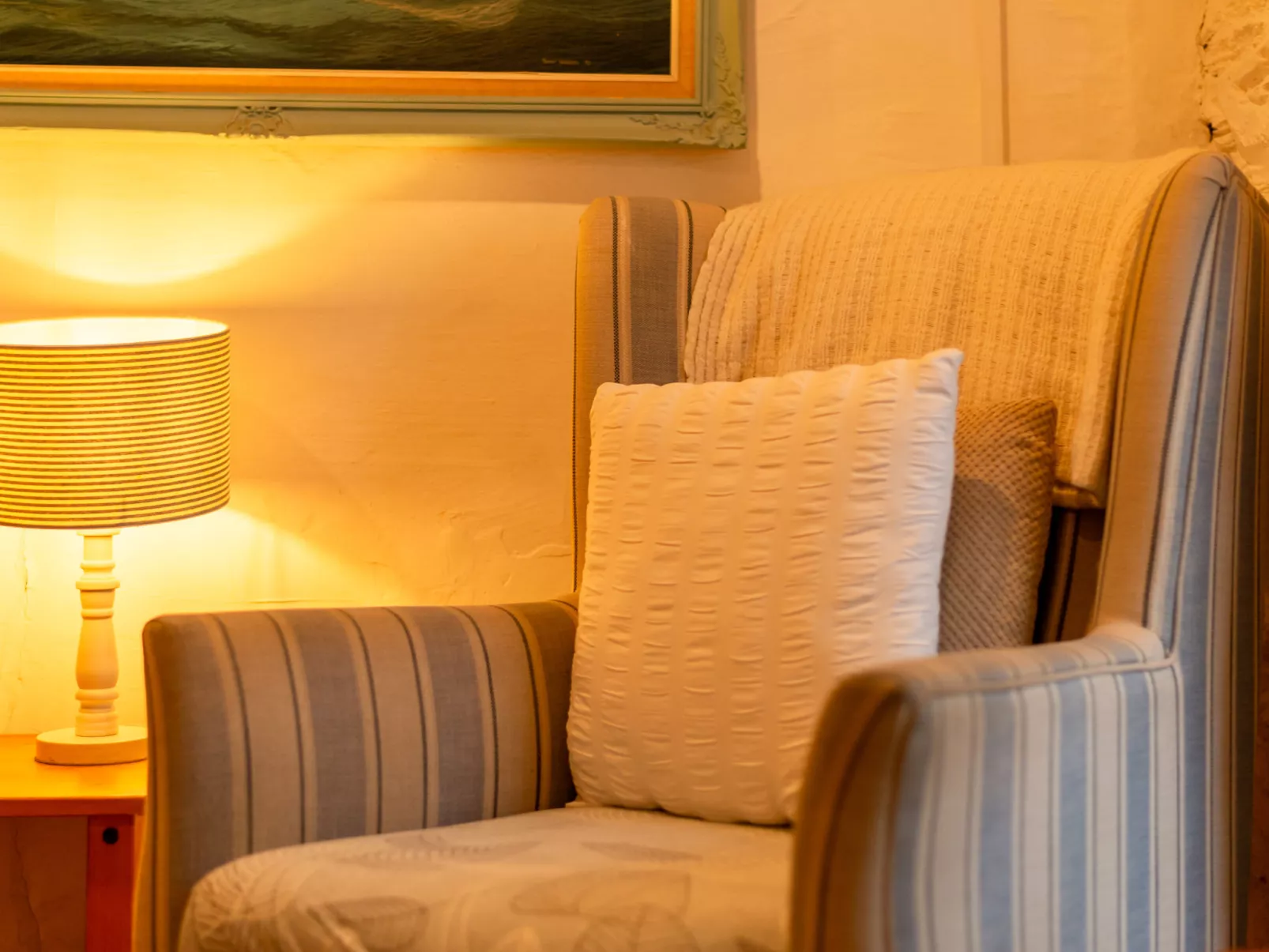 Kips Cottage-Inside
