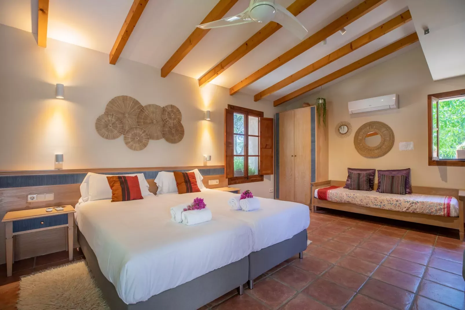 Xaona, Finca 5StarsHome Mallorca-Bedroom