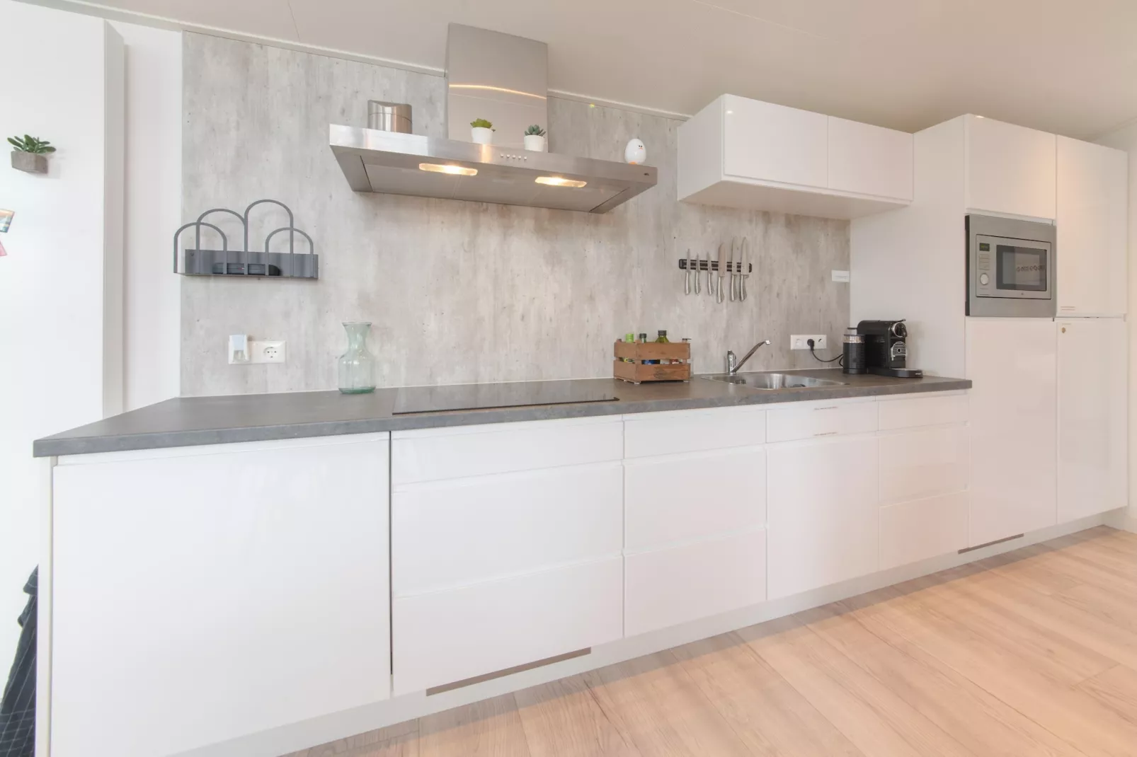Water Resort Oosterschelde 34-Kitchen