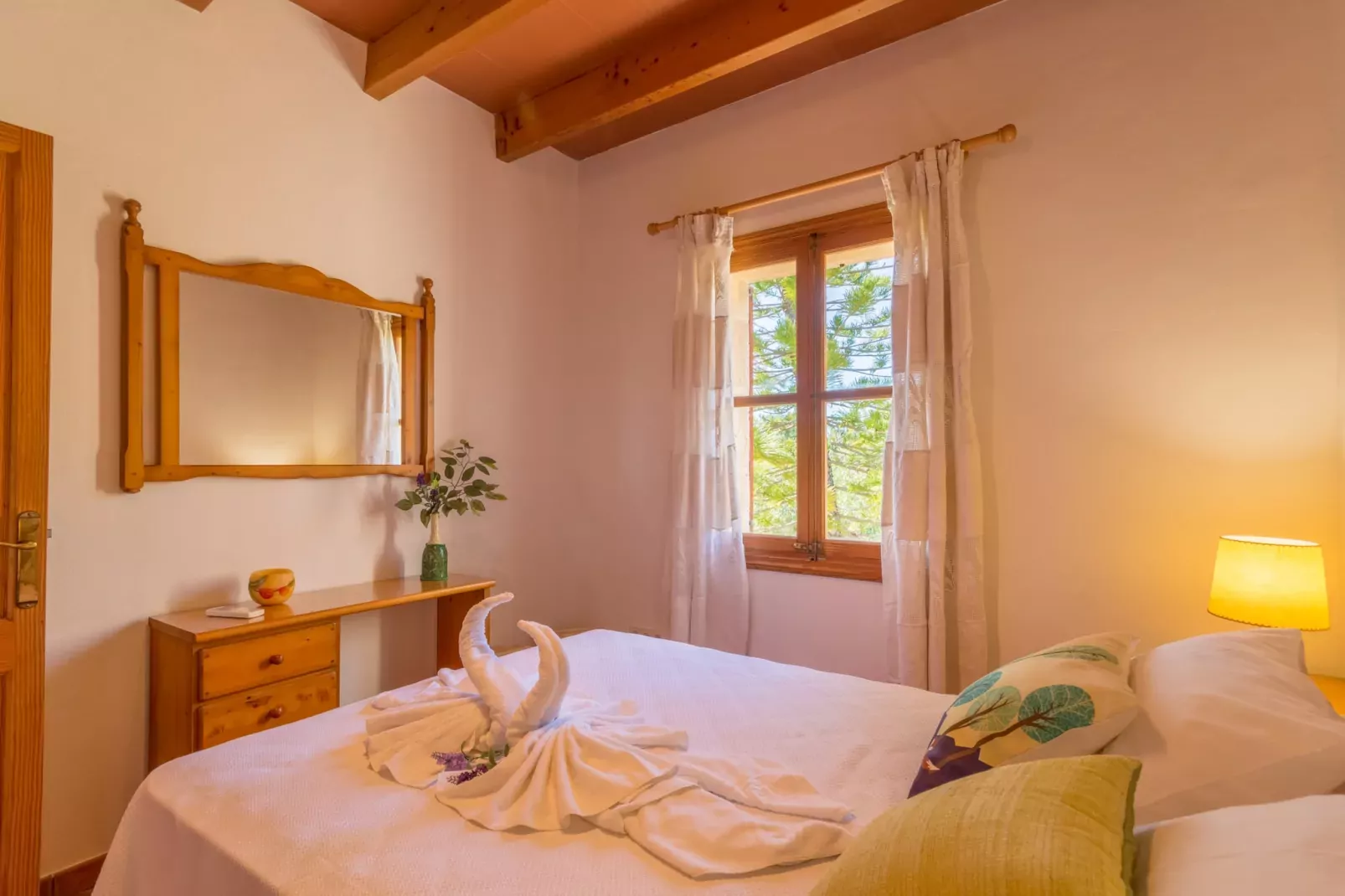 Vanyols, Finca 5StarsHome Mallorca-Bedroom