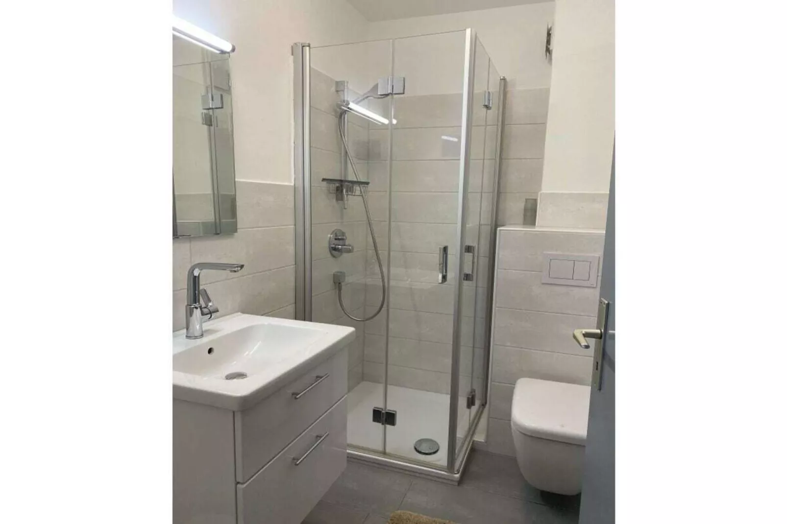 133670-Badezimmer