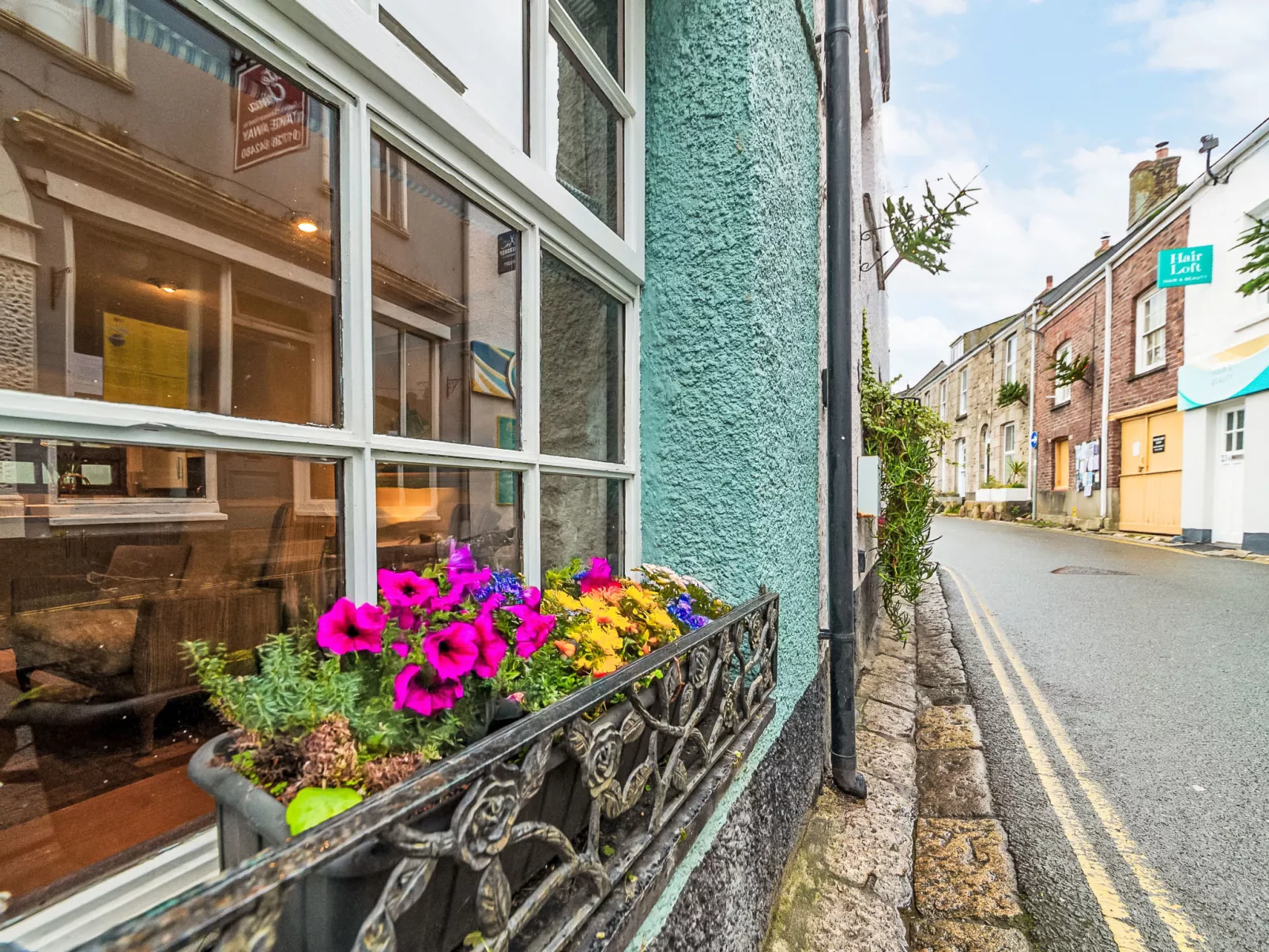 Kips Cottage-Outside