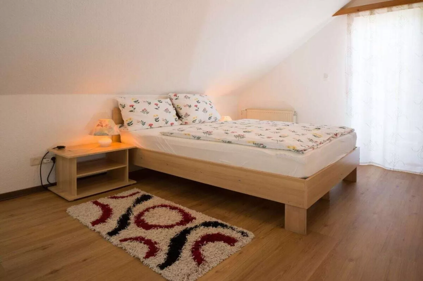 346255-Bedroom