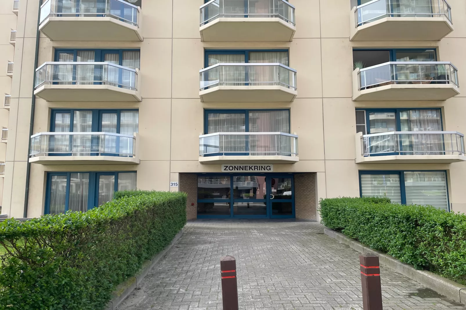 ZONNEKRING 0704GAR-Exterior summer