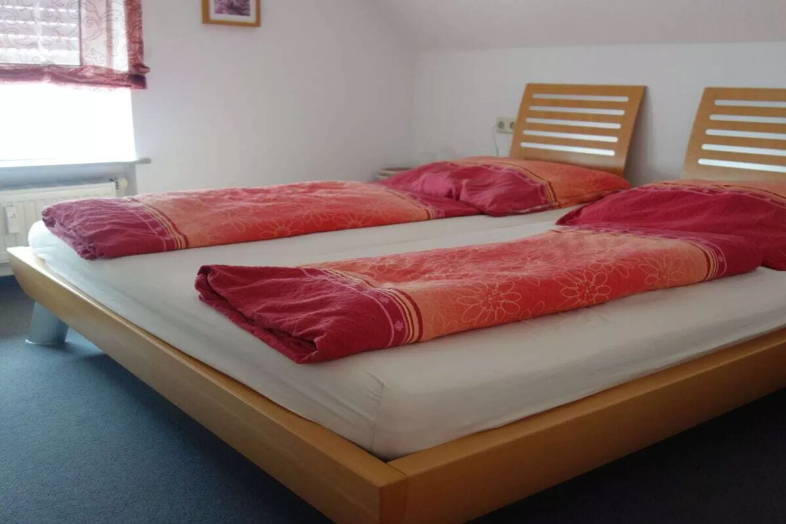 35112-Bedroom