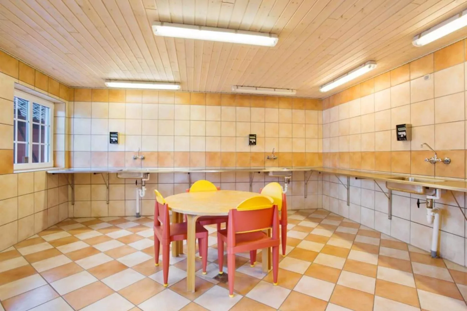 Hybel (Pavillion) til 2 personer-Innen